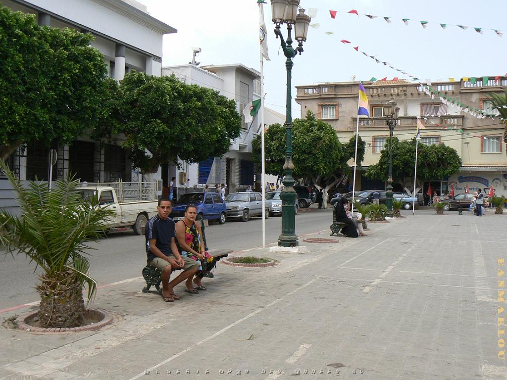 AIN EL TURK (103) LA PLACE.jpg